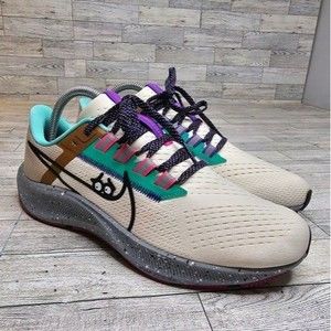 NWOB Nike Air Zoom Pegasus 38 DO2337-100, Women's 7.5